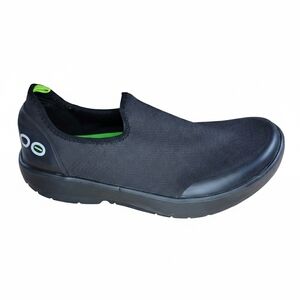 OOFOS OOmg eeZee Low Recovery Shoes Black Women 10 EU 41 Gorpcore Athleisure